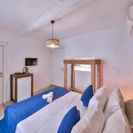 Livan Deluxe Apartahotel Alaçatı