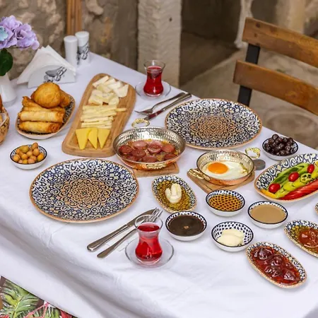 Livan Deluxe Apartahotel Alaçatı